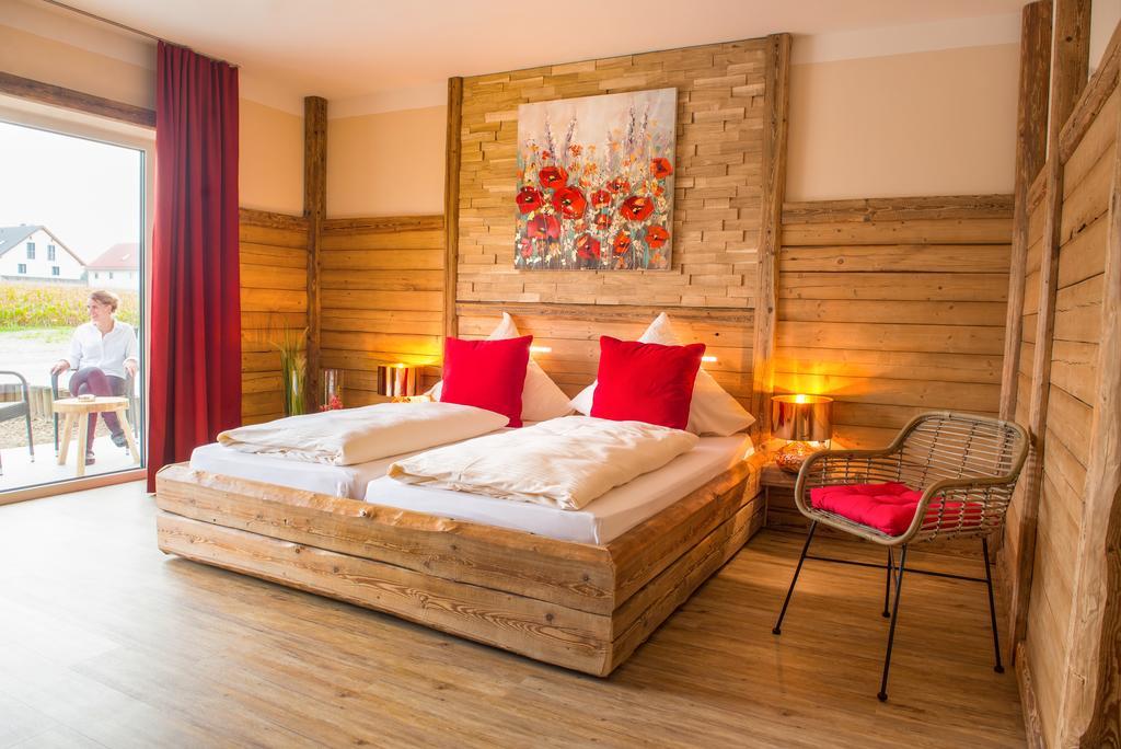Hotel - Restaurant Eberlwirt Bruckberg Zewnętrze zdjęcie